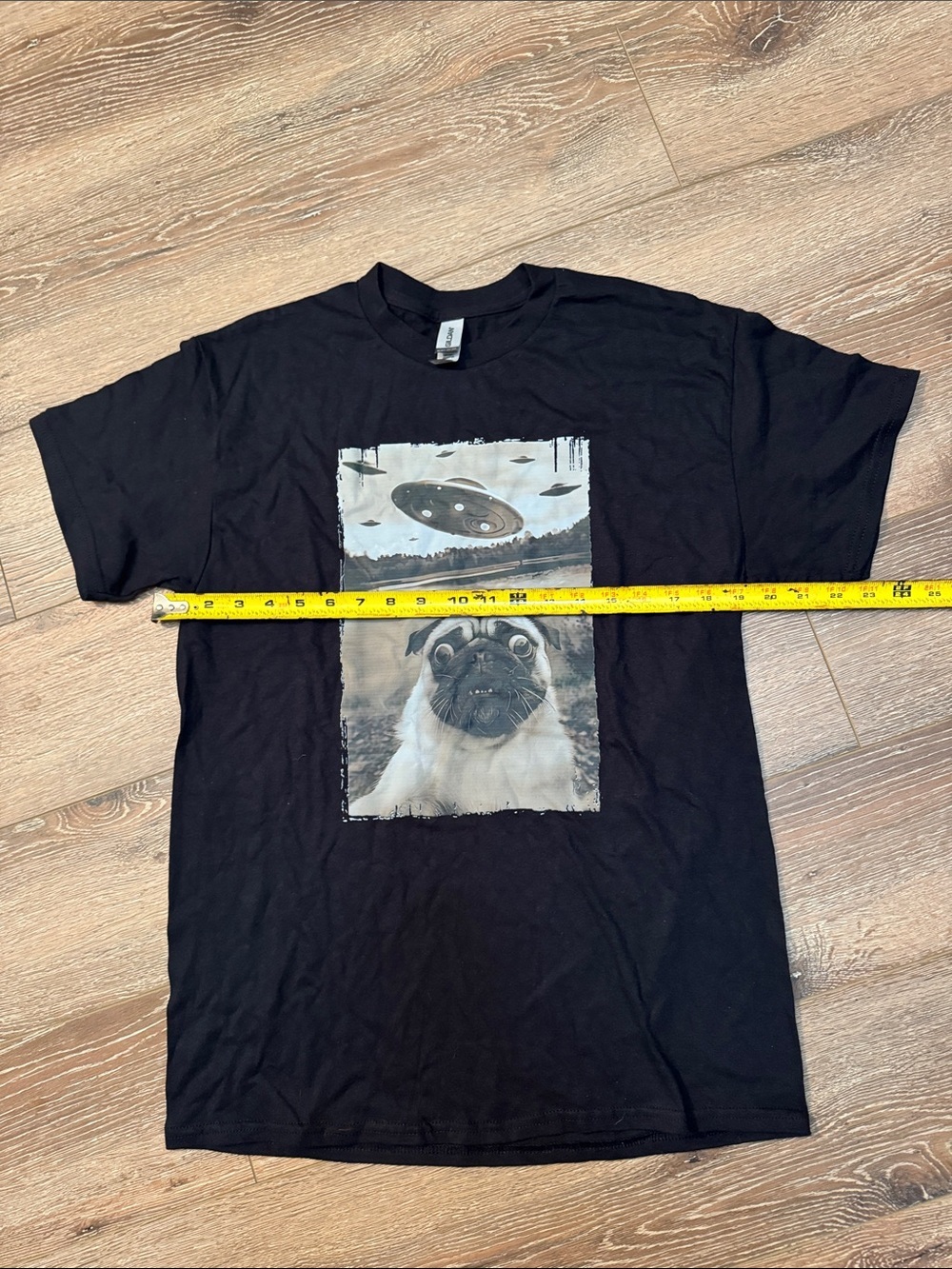 Black Pug UFO Graphic Dog T-Shirt Size: Medium - Picture 5 of 6